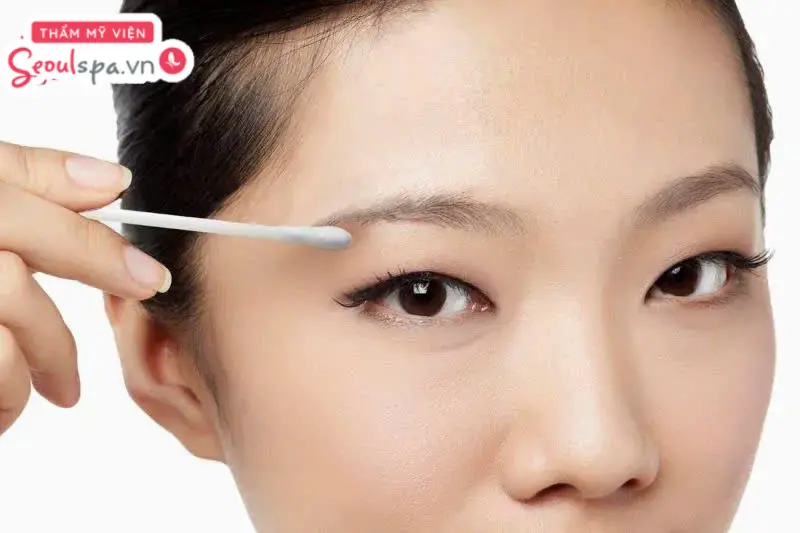 Tình trạng sưng sẽ giảm rõ rệt sau khoảng 6 - 12 tiếng đầu tiên