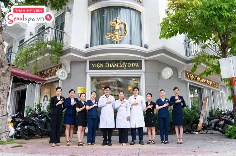Đội ngũ bác sĩ và chuyên viên tại Thẩm mỹ viện Diva với nhiều năm kinh nghiệm trong lĩnh vực da liễu thẩm mỹ