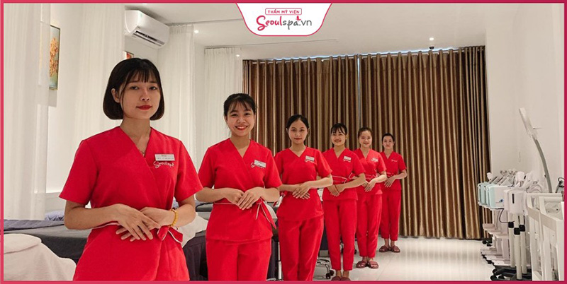 Đội ngũ chuyên viên, kỹ thuật có kinh nghiệm chuyên môn cao