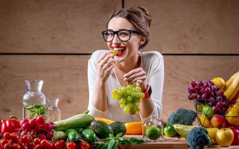 Top 20+ Hàm Lượng Calo Trong Các Loại Trái Cây Bảng calo trái cây dành cho những người ăn kiêng - Cập nhật mới nhất 14 Cách ăn trái cây tốt cho sức khỏe