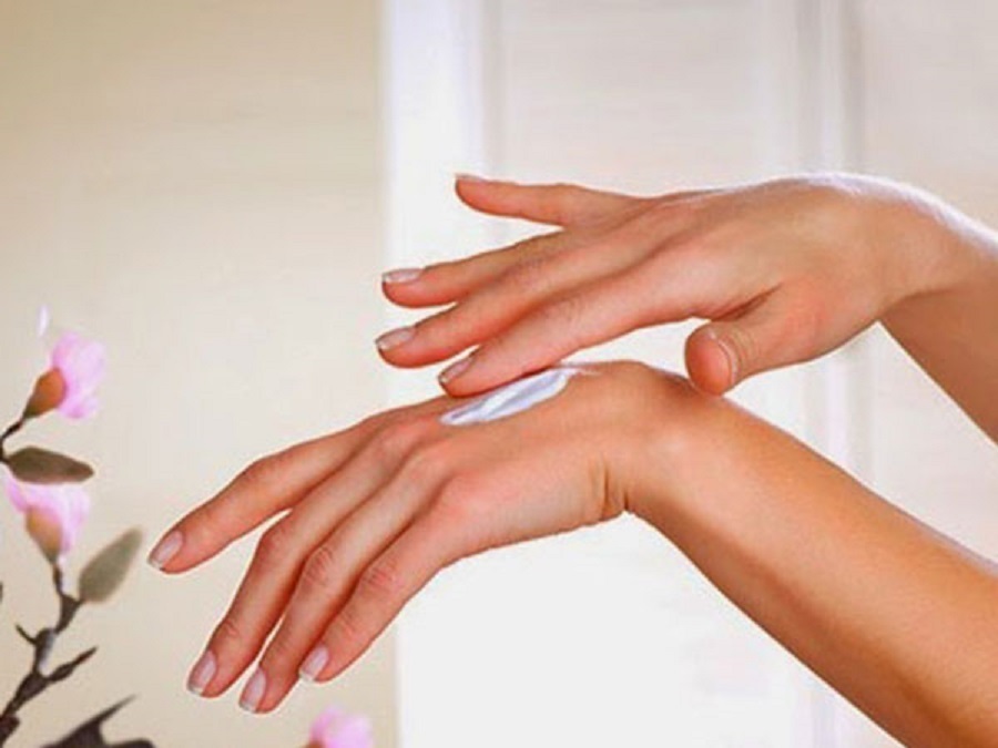 Top 20+ Đắp Mặt Nạ Bơ Mỗi Ngày Có Tốt Không Top 12 cách đắp mặt nạ bơ trắng da dễ làm, tiết kiệm chi phí 52 Hãy thoa mặt nạ lên mu bàn tay để kiểm tra phản ứng của da trước khi thoa lên mặt