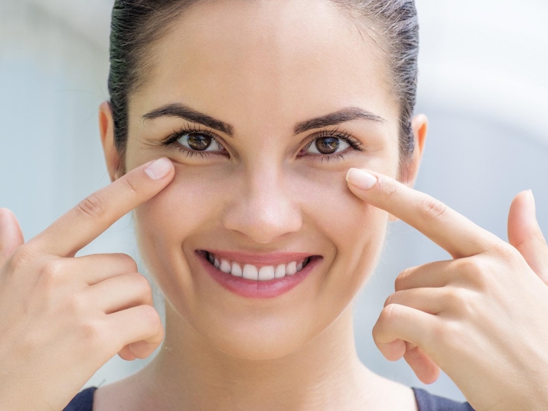 Top 20+ Cách Làm Giảm Mỡ Mí Mắt Trên 8 cách massage giảm bọng mắt hiệu quả lại siêu dễ làm tại nhà 25 Massage giảm bọng mắt giúp trẻ hóa làn da vùng quanh mắt