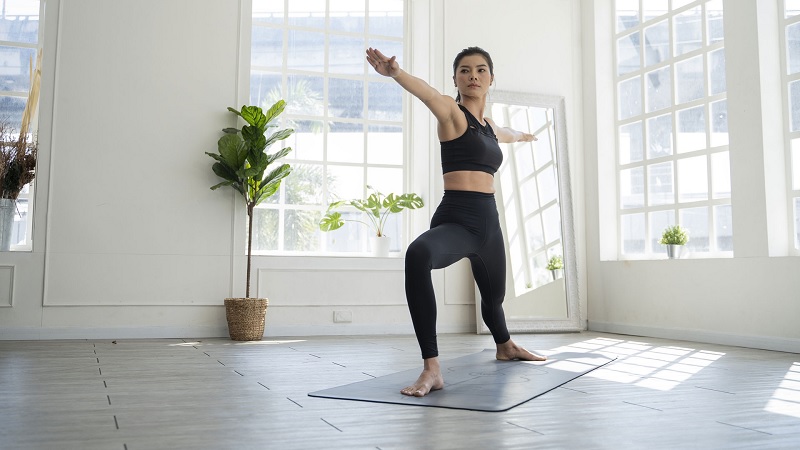 Yoga trẻ hóa làn da giúp chị em kéo dài thanh xuân