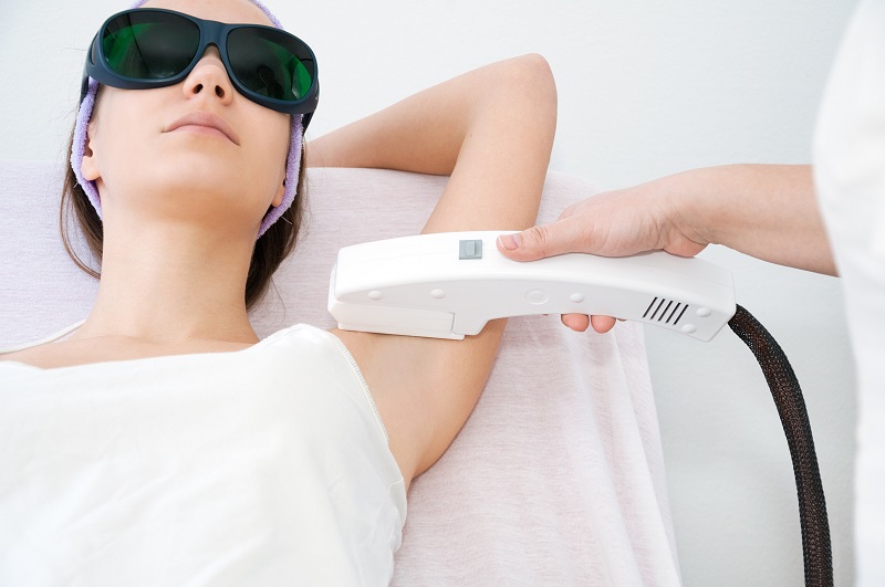 Top 20+ Triệt Lông Vĩnh Viễn Có Tốt Không Triệt lông vĩnh viễn có tốt không – Lợi và hại thế nào? 61 Các phương pháp triệt lông đa phần đều sử dụng ánh sáng để phá hủy nang lông