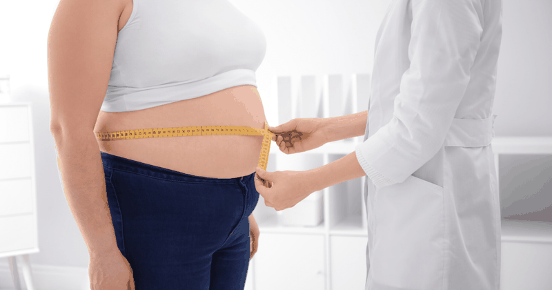 Vải chứa rất nhiều đường và dễ gây nổi mụn trên da
