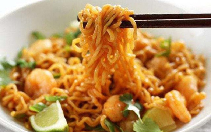 Tùy vào cơ địa mỗi người mà tình trạng da khi ăn mì tôm sẽ khác nhau