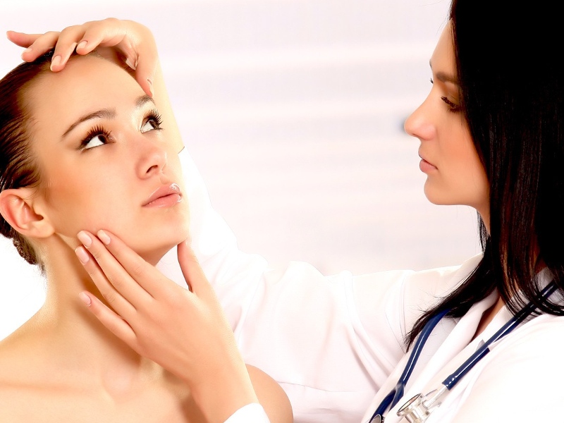 Phương pháp căng da mặt bằng chỉ hiện đại
