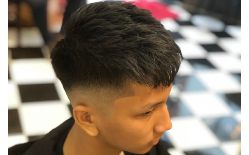 Kiểu tóc sẽ ảnh hưởng trực tiếp đến thẩm mỹ khuôn mặt của nam học sinh