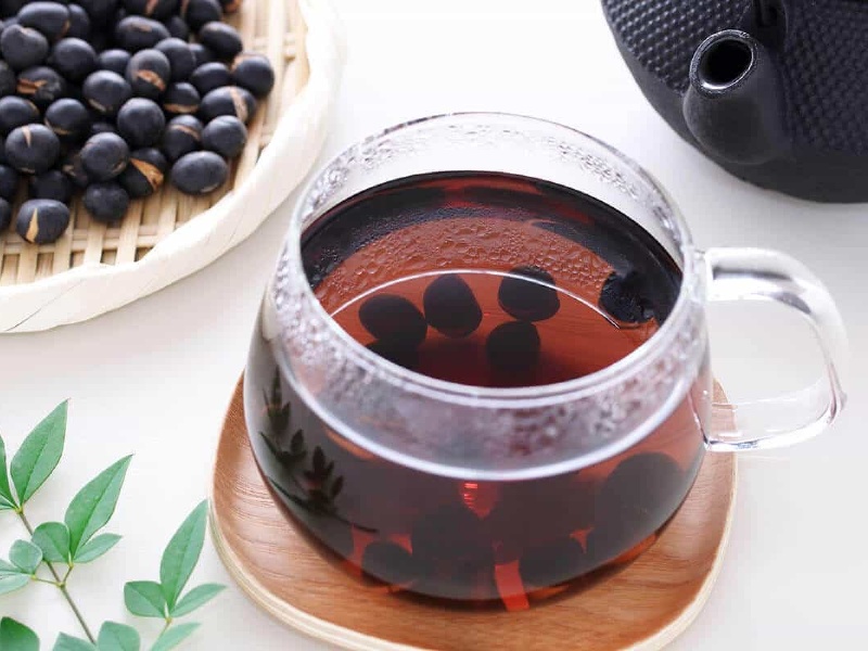 Sử dụng đậu đen để nấu nước giảm cân hiệu quả nhờ hàm lượng vitamin và khoáng chất dồi dào