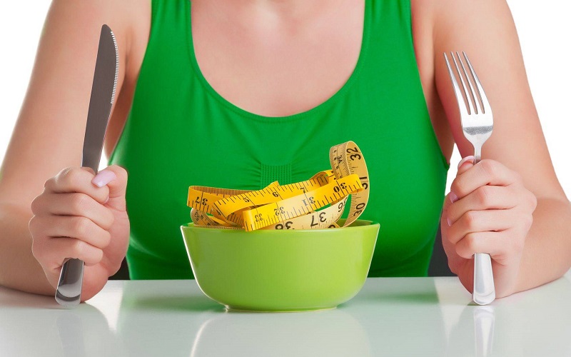 Không nên giảm cân cấp tốc bởi có thể gây thiếu hụt dưỡng chất