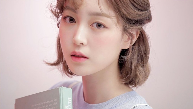 Sở hữu đôi môi xinh xắn bằng cách đánh son matte