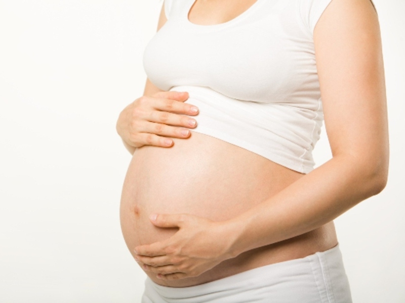 Bên cạnh các cách trị rạn da cho bà bầu thì việc phòng ngừa chúng xuất hiện cũng là một vấn đề quan trọng