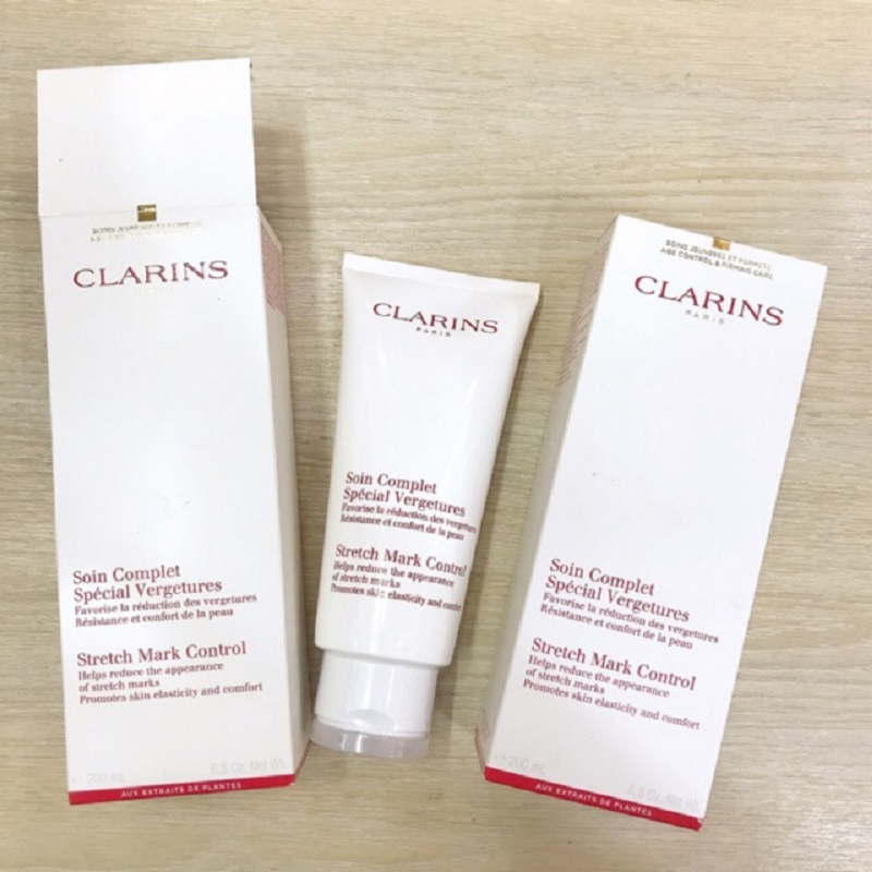 Clarins Stretch Mark Control chứa thành phần lành tính, an toàn cho da