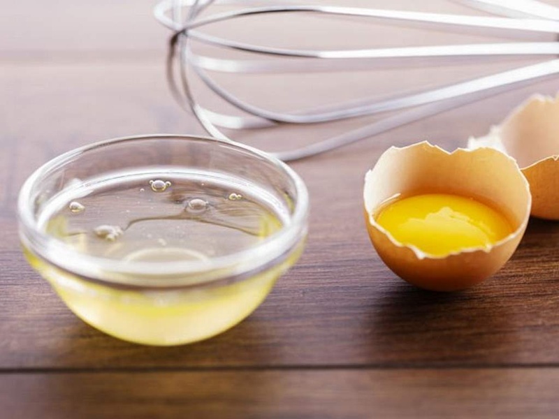 Dùng lòng trắng trứng để điều trị rạn da là một phương pháp được rất nhiều người ưa chuộng
