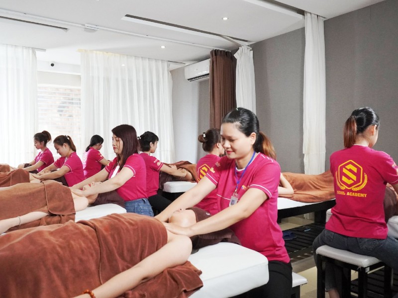 Khi đến với Thẩm mỹ viện Seoul Spa, bạn còn có thể lựa chọn trải nghiệm các loại hình làm đẹp không xâm lấn khác