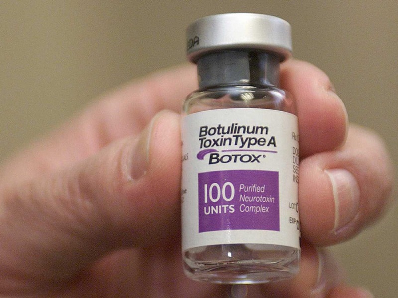 Botox thực chất là tên thương hiệu của sản phẩm Botulinum toxin