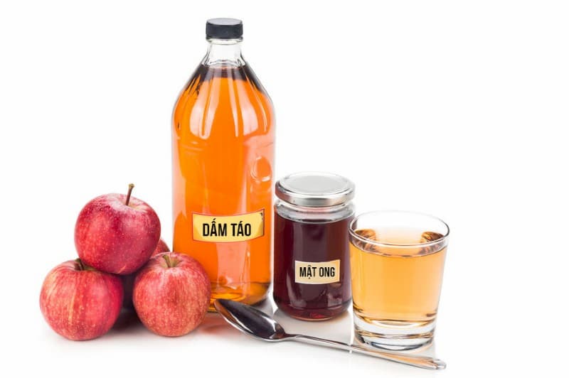 Giấm táo, mật ong và trà là bộ ba kết hợp giúp đánh tan mỡ thừa rất tốt