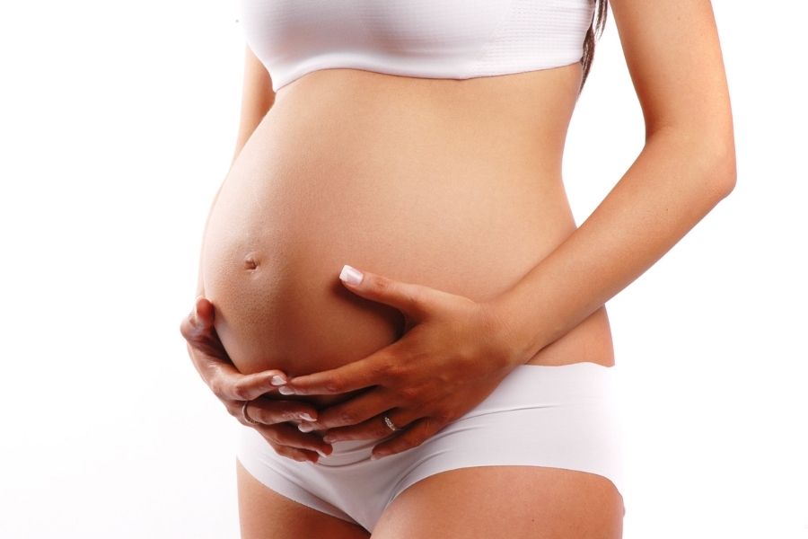Hút mỡ bụng không ảnh hưởng đến khả năng sinh sản của phụ nữ
