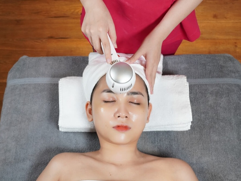 Dr. Seoul trị nám noãn hoàn cá tuyết 4.0