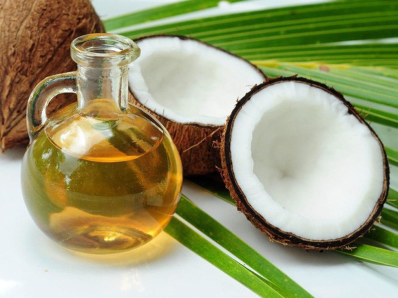 Tinh dầu dừa giúp loại bỏ lớp tế bào sừng trên nhũ hoa