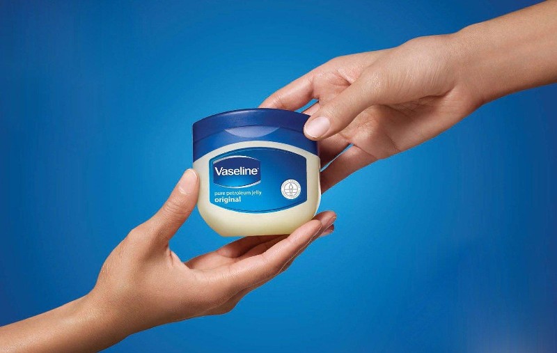 Vaseline là sản phẩm nổi tiếng của tập đoàn Unilever