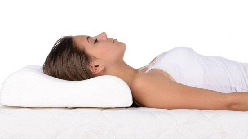 Nằm ngửa và thẳng đảm bảo an toàn cho dáng mũi