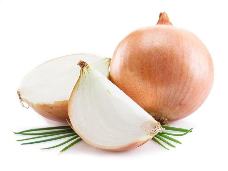 Tẩy nốt ruồi bằng nước ép hành tây mang lại hiệu quả cao