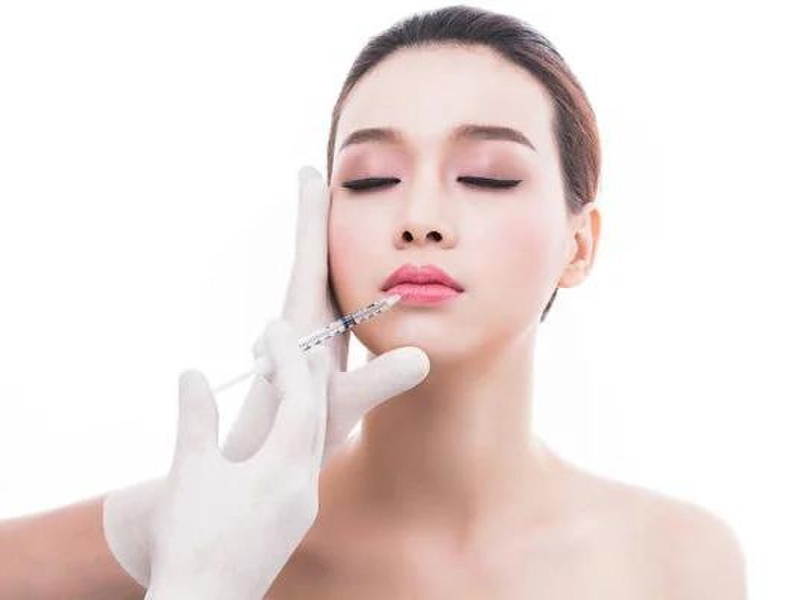 Tiêm môi dáng baby phù hợp với khuôn mặt vuông, tròn, trái xoan và mặt dài
