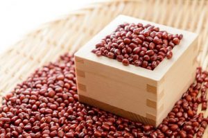 Bột Cà Phê Tắm Trắng 16 Khi ra ngoài, hãy thoa kem chống nắng và che chắn kỹ càng