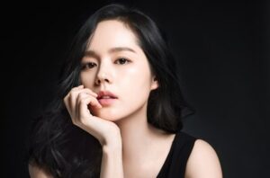 Tẩy nốt ruồi có ảnh hưởng đến tướng số không? Vị trí nốt ruồi xấu 9 Nốt ruồi ở gót chân là vị trí nốt ruồi xấu, không nên giữ lại