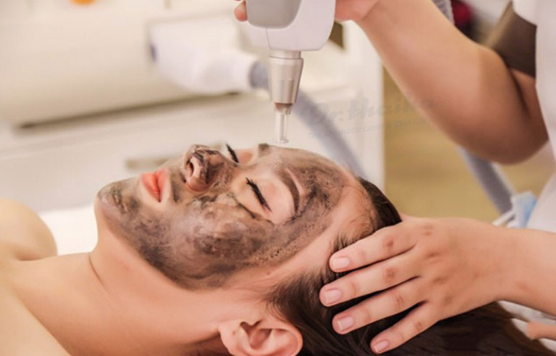 trẻ hóa da bằng than hoạt tính hiệu quả