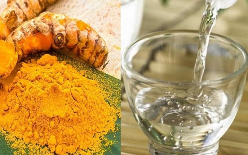 Ngâm nghệ tươi với giấm sẽ tạo ra hỗn hợp trị nám hiệu quả