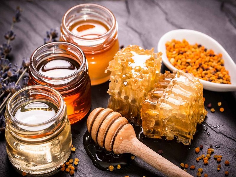 Trị nám bằng nghệ tươi và mật ong hiệu quả tại nhà