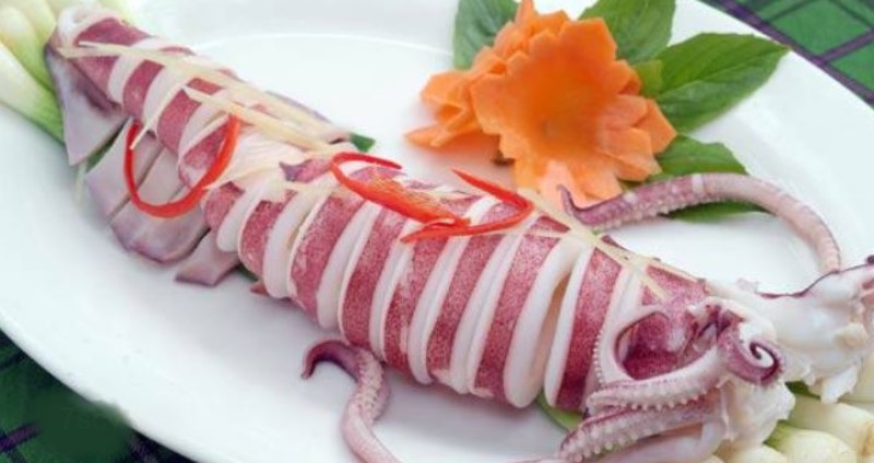 Kiêng ăn mực để tránh đen đủi khi đi thi