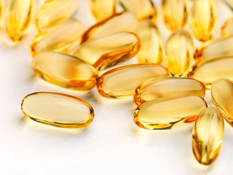 Vitamin E giúp tái tạo cấu trúc da, cấp ẩm và làm mềm mịn da hiệu quả