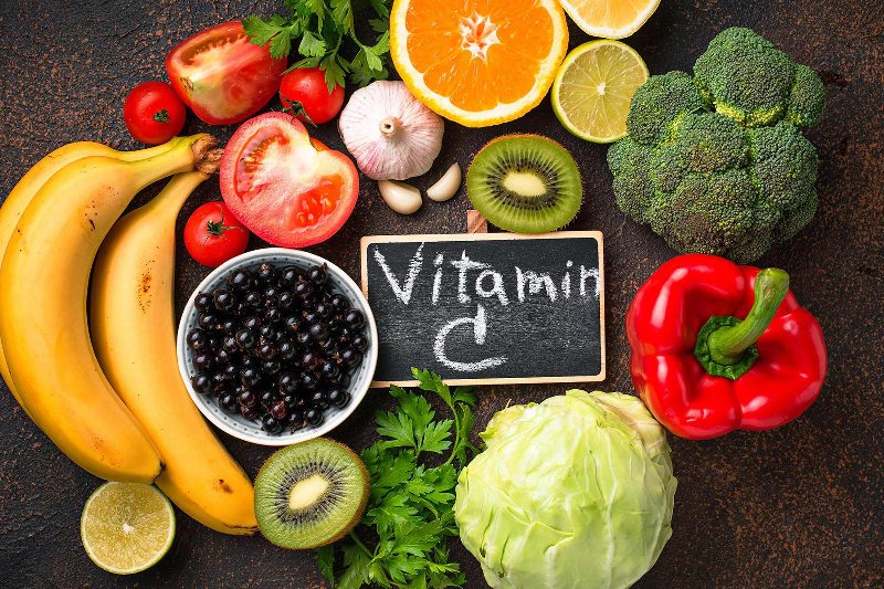 Nhóm trái cây giàu vitamin C rất tốt cho sức khỏe và đặc biệt là những ai bị mụn
