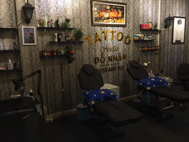 Đỗ Nhân Tattoo Studio nổi tiếng với kinh nghiệm và chuyên môn hàng đầu