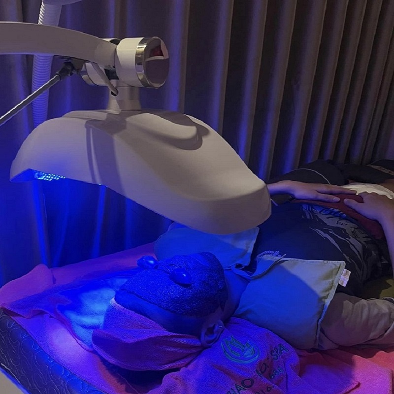 Spa Thảo Mộc áp dụng công nghệ trị mụn an toàn và hiện đại