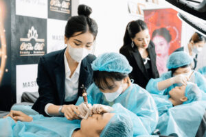 Viện thẩm mỹ Kiều Mi vừa là nơi phun xăm vừa là nơi đào tạo học viên uy tín