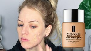 Clinique Even Better Glow Light Reflecting Makeup là dòng kem che khuyết điểm cao cấp
