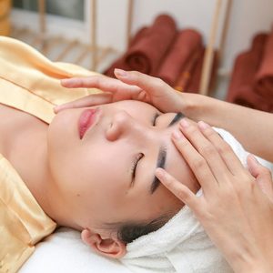 Quá trình chăm sóc da tại Diệu My Spa