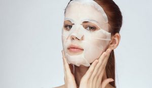 Không làm sạch da trước khi đắp mặt nạ