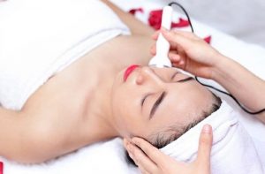 Trị mụn dứt điểm ở Mộc Spa
