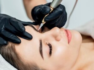 Dịch vụ phun xăm chất lượng tại Velvet Spa