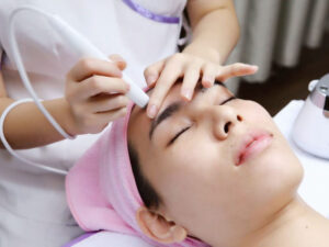 Ella Beauty Spa cung cấp dịch vụ làm đẹp được nhiều khách hàng hài lòng