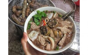 Sau phun môi vẫn có thể ăn cháo lòng