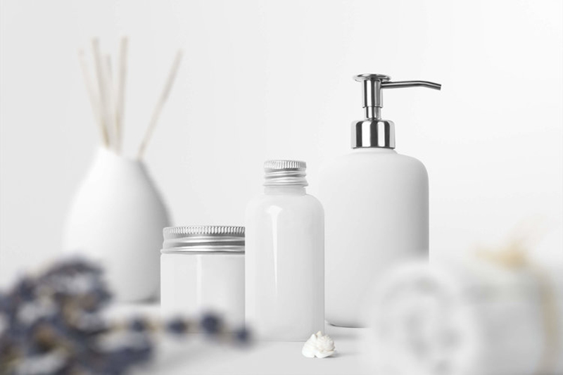 Mỹ phẩm không rõ nguồn gốc bào mòn da nghiêm trọng