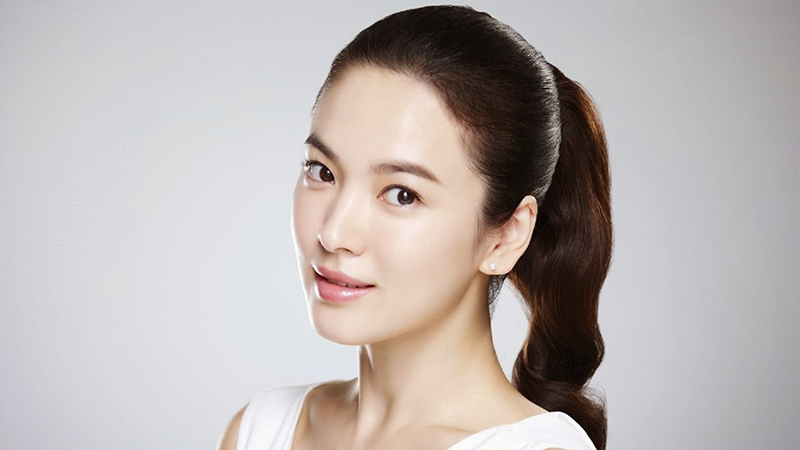 Câu hỏi được đặt ra nhiều nhất về vấn đề này là “Có nên cắt cánh mũi nhiều không?”