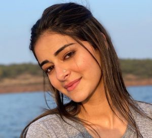 Tùy theo sở thích cá nhân mà có thể xỏ khuyên cánh mũi hoặc vách ngăn mũi