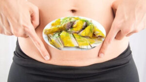 Liệu sinh mổ ăn thịt gà có sao không? Có bị sẹo lồi không?